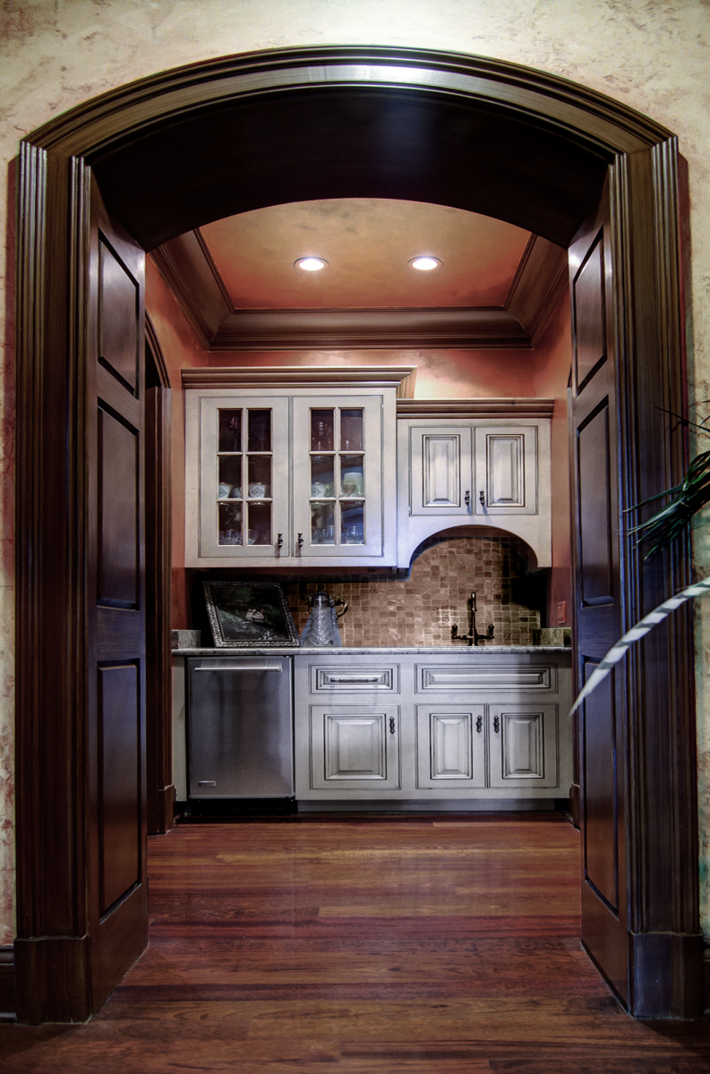 Butler’s pantry cabinet color re-glaze and copper metallic glazed walls and ceiling.