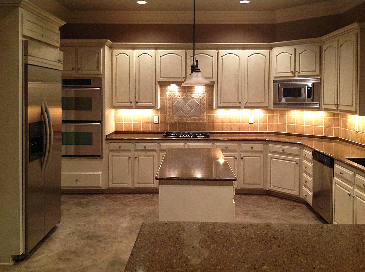 Kitchen Cabinet Modern Tuscan Glaze