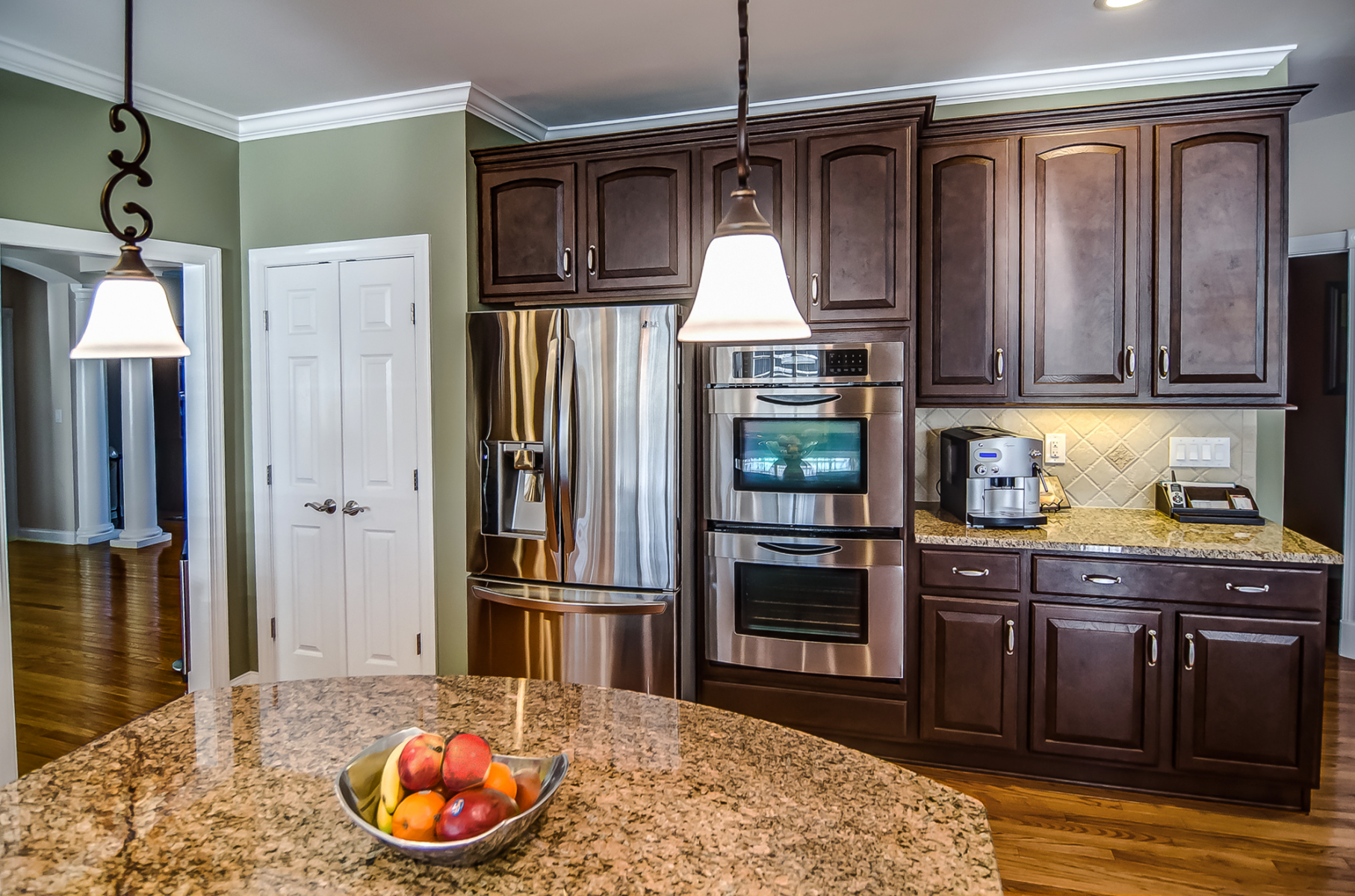 Kitchen cabinet refinishing side view - in a rich furniture finish